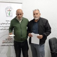 توزيع منحة الطلبة الجامعيين بتمويل من دائرة شؤون اللاجئين